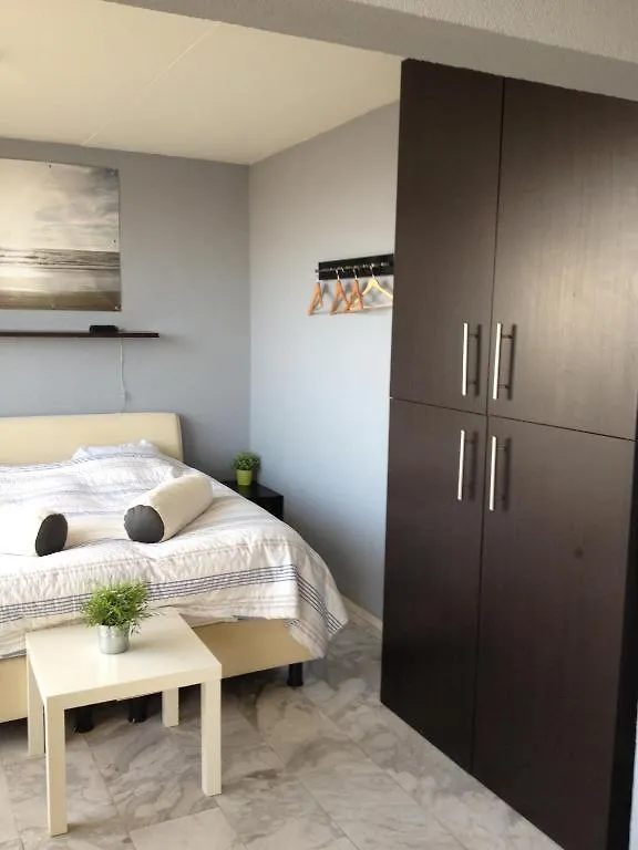 Penthouse At Sea 0*, Zandvoort